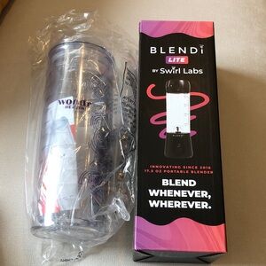Blendi Lite by Swirl Labs 17.5oz portable blender, black NEW plus reusable cup